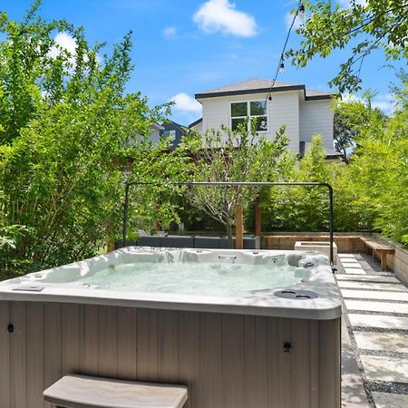 Hot Tub Hideaway An Incredible Hangout Plus Amenities Остін Екстер'єр фото